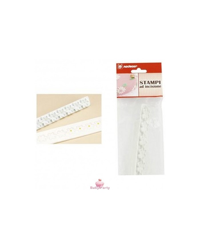 CORTA-MASSA P/BORDES C/FLORES - 30282