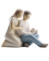Menino Com Biberon - 310001