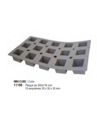 MF82029 - MOLDE 15 FIGURAS NATAL